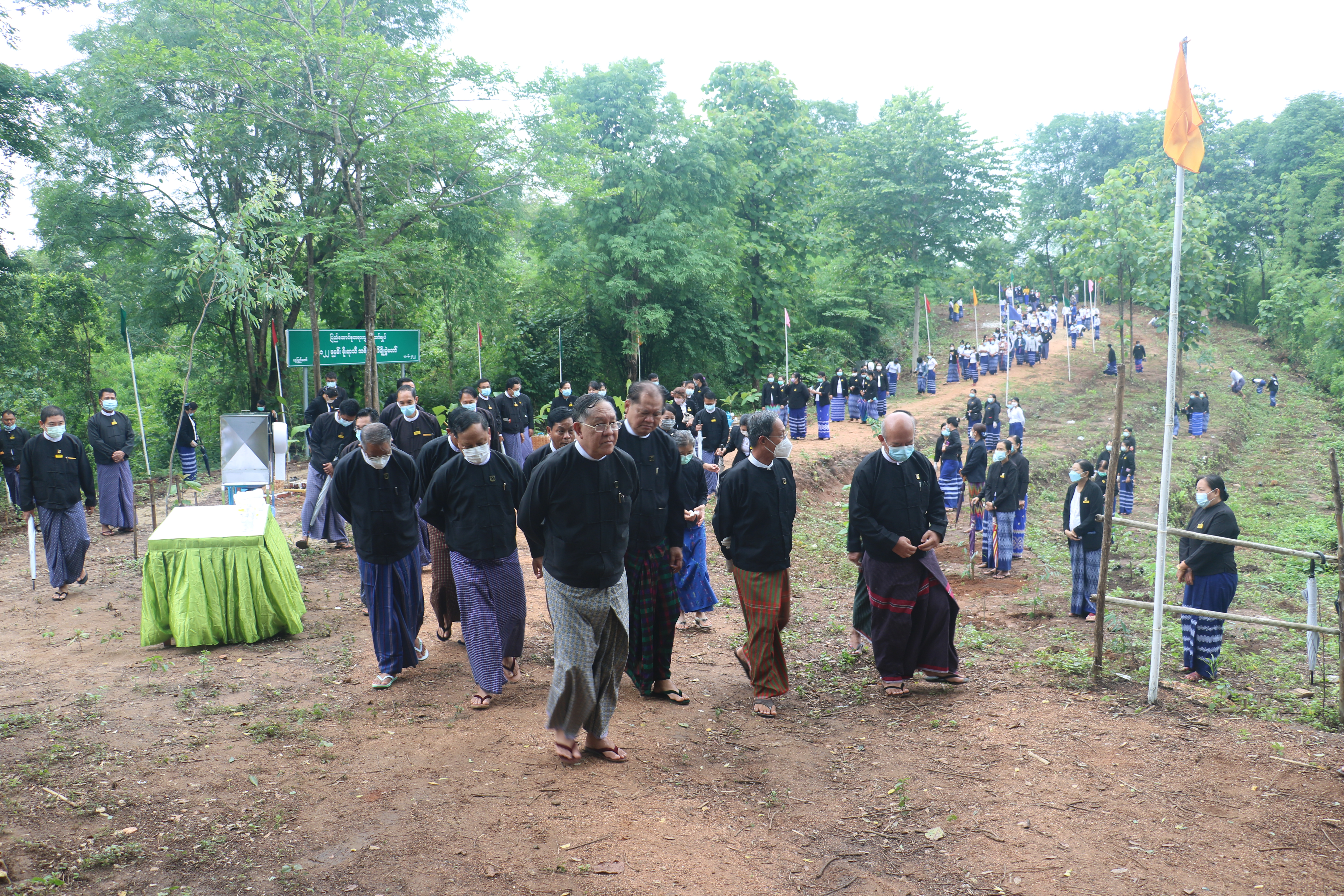 မိုးရာသီသစ်ပင်စိုက်ပျိုးပွဲကျင်းပ
